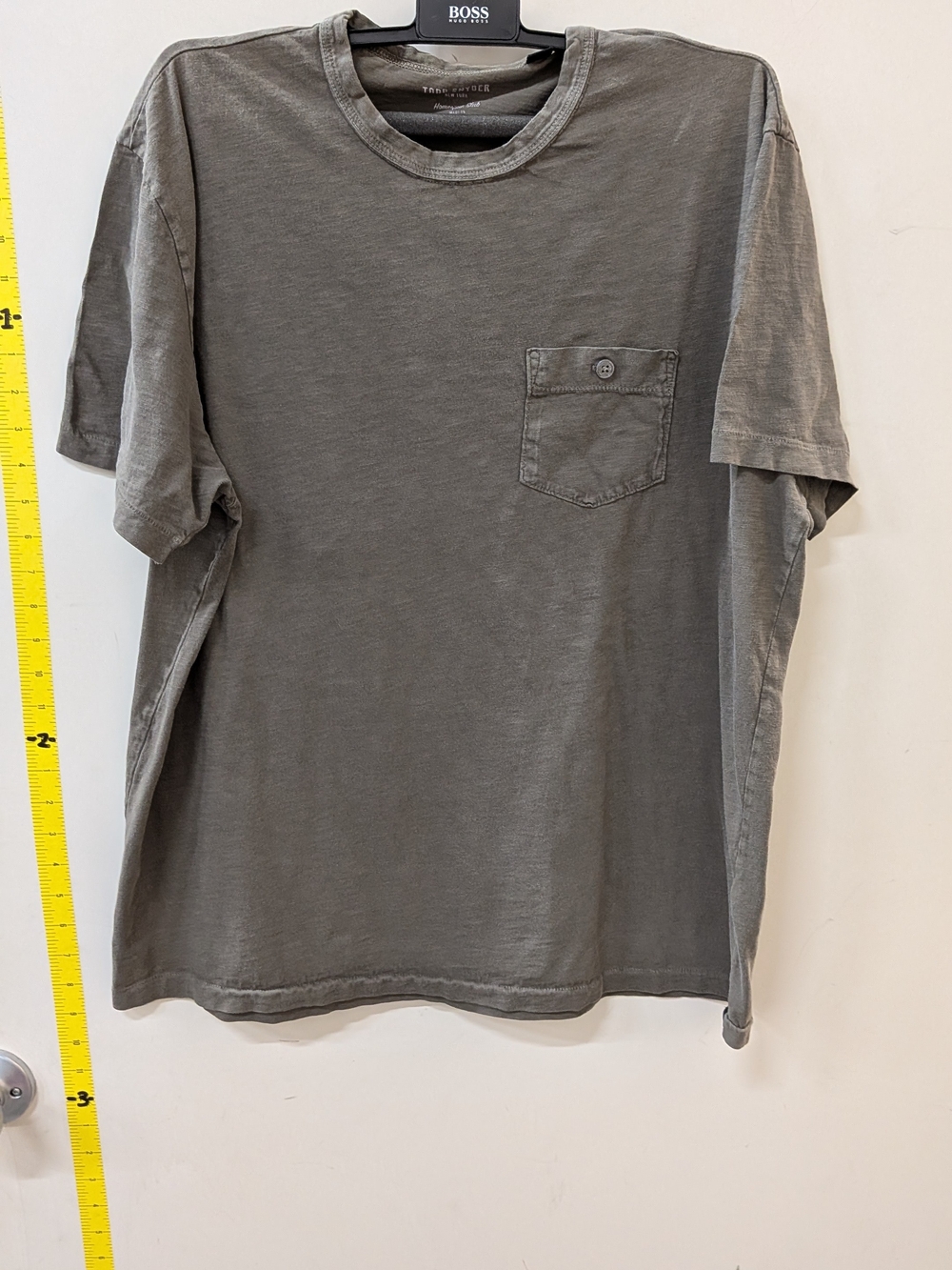 Todd Snyder Hometown Slub Short-Sleeve Pocket Tee in Olive